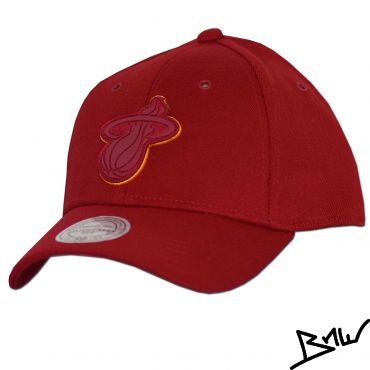 Mitchell & Ness - MIAMI HEAT - Curved - Snapback Cap NBA - rouge